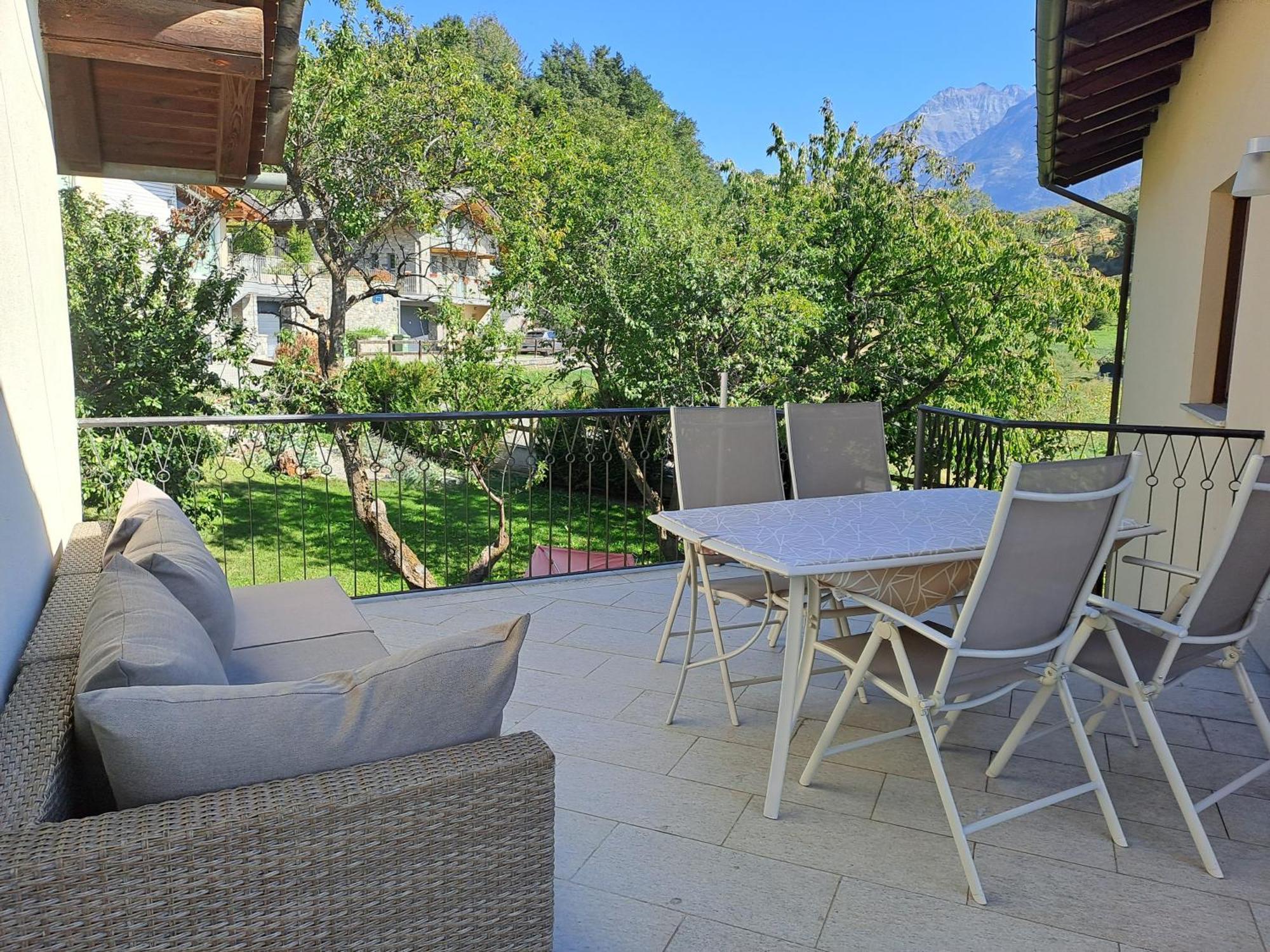 Aosta Stunning Panoramic Views From Modern Two Bedroom Apartment Ngoại thất bức ảnh